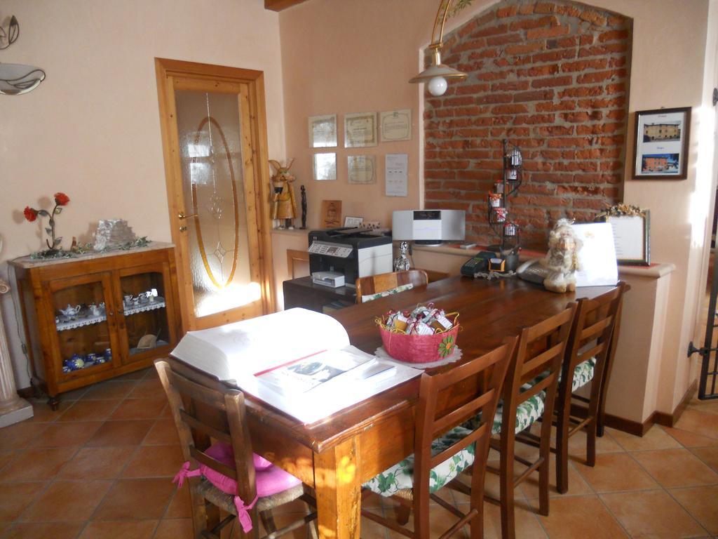 Agriturismo Le Mura Del Gherlo Villa วาเลจโจ ซูล มินโช ภายนอก รูปภาพ