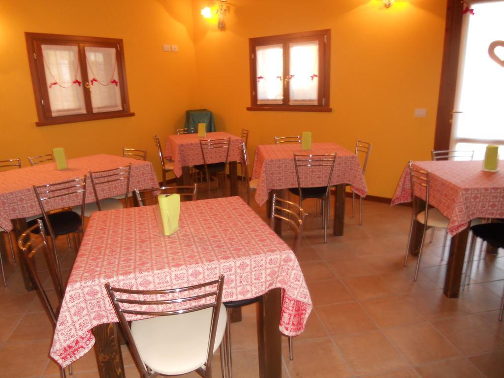 Agriturismo Le Mura Del Gherlo Villa วาเลจโจ ซูล มินโช ภายนอก รูปภาพ