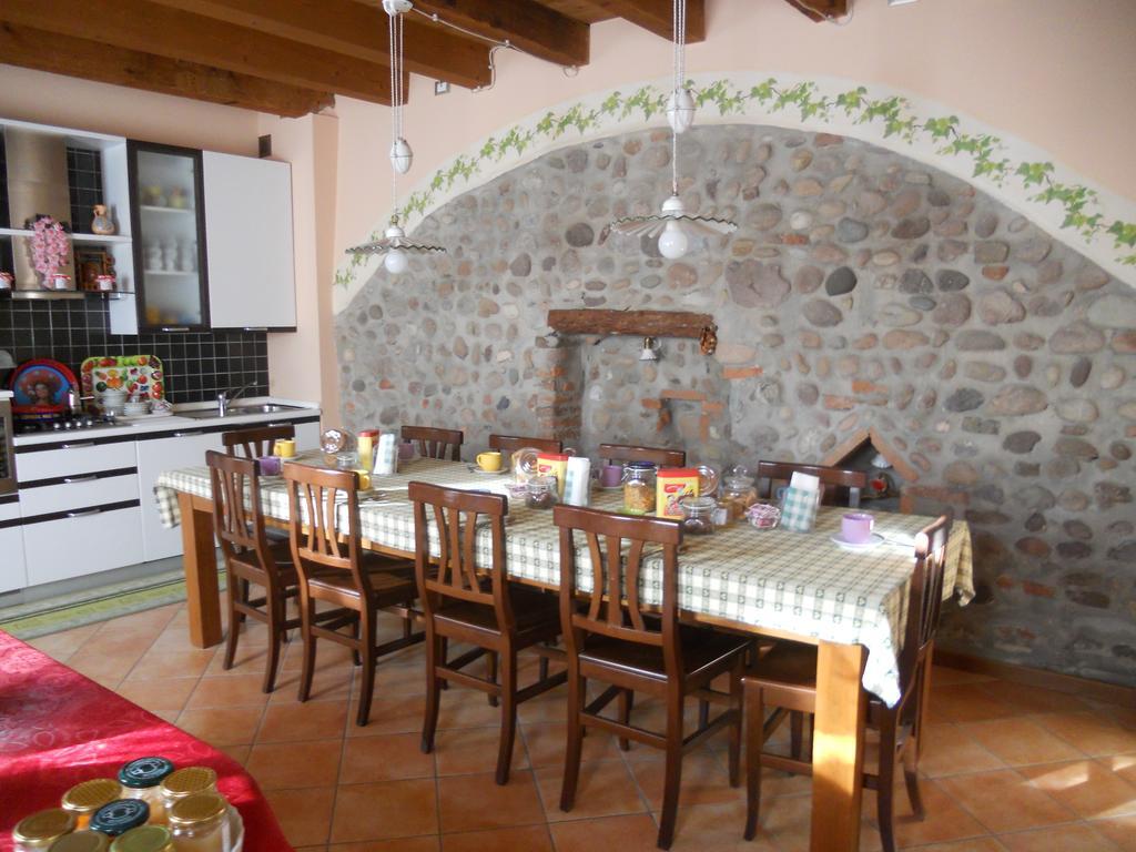 Agriturismo Le Mura Del Gherlo Villa วาเลจโจ ซูล มินโช ภายนอก รูปภาพ