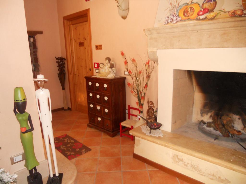 Agriturismo Le Mura Del Gherlo Villa วาเลจโจ ซูล มินโช ภายนอก รูปภาพ