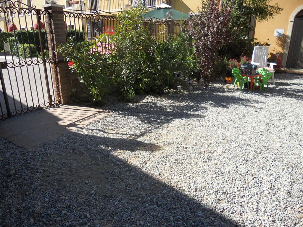 Agriturismo Le Mura Del Gherlo Villa วาเลจโจ ซูล มินโช ภายนอก รูปภาพ